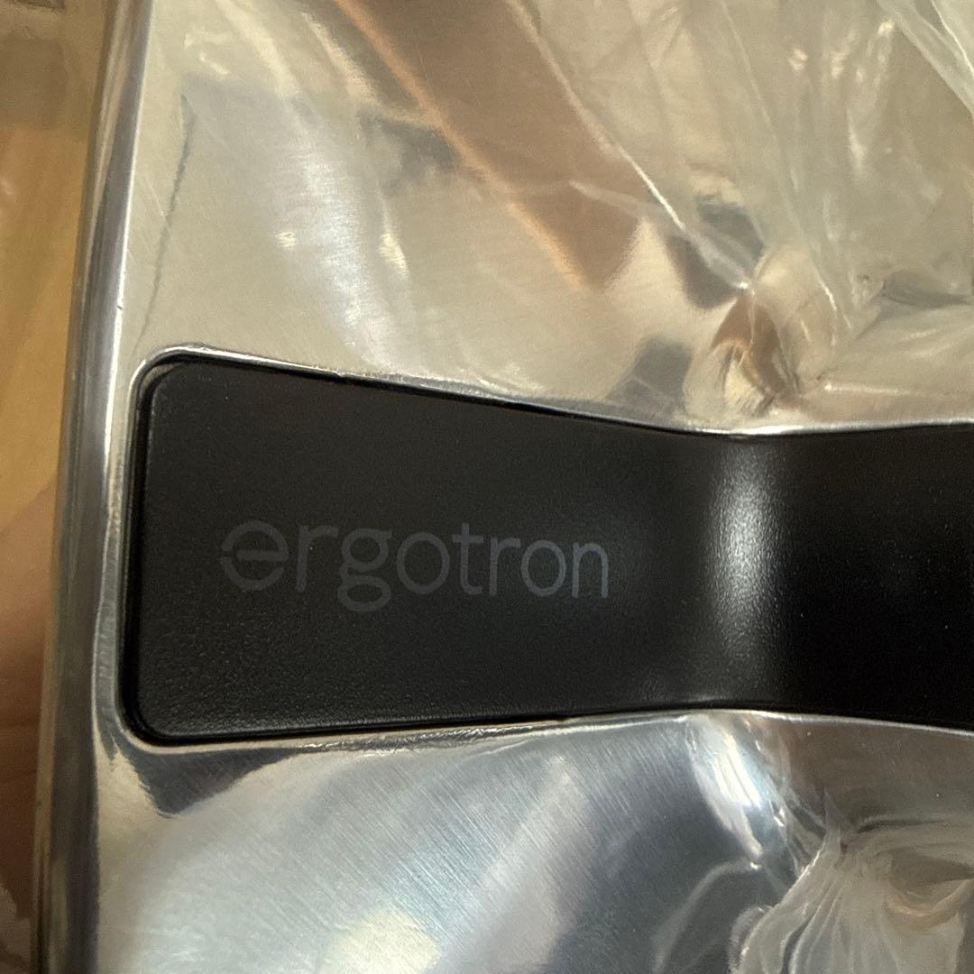 エルゴトロン　モニターアーム 取り付け用ネジ付き