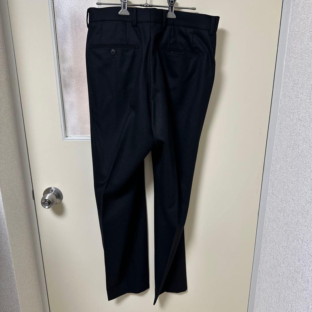 MBハイエンド尾州ウール クラシックテーパードスラックス