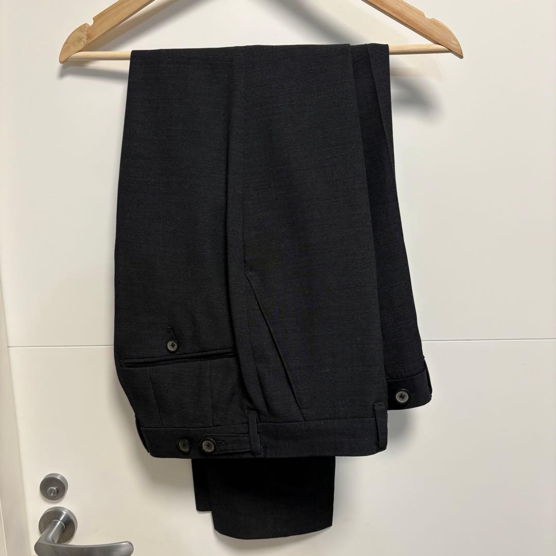 【着用1回のみ】UNITED TOKYO ダークグレー　セットアップ