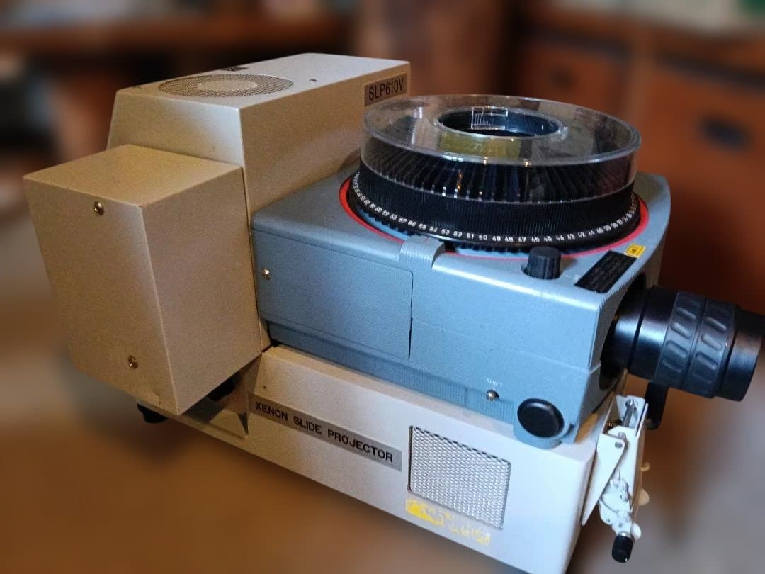 YOKOGAWA SLP610V プロジェクター本体