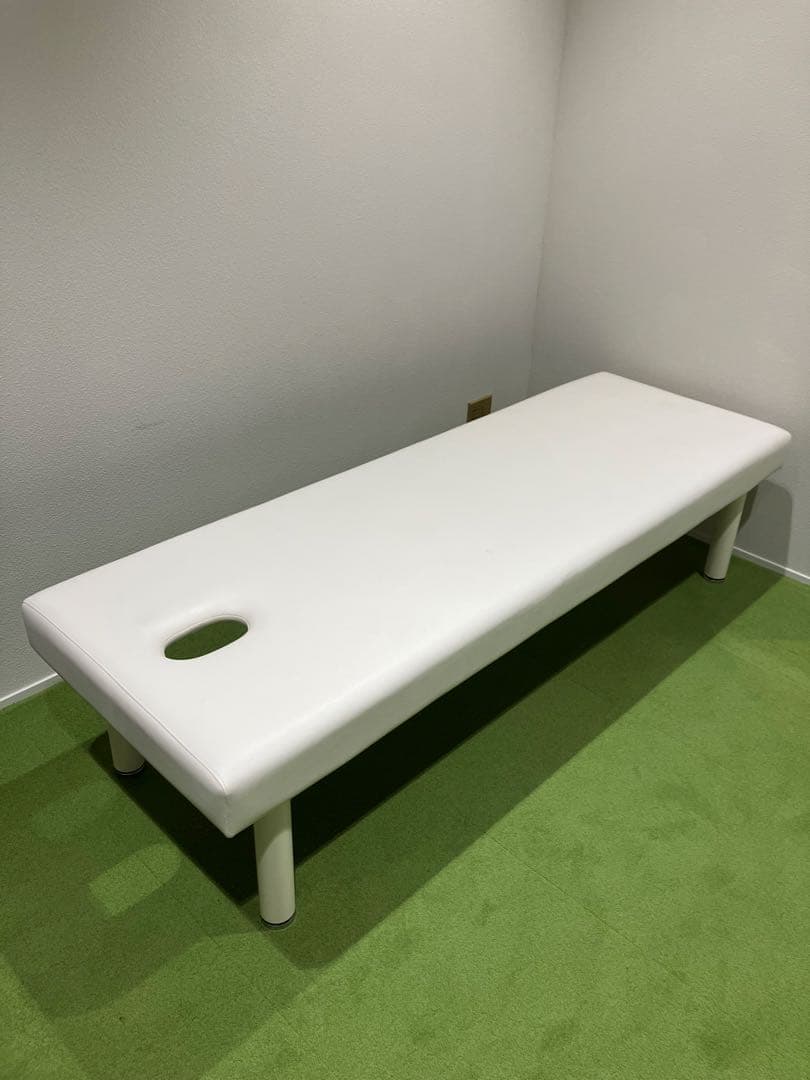 高田ベッド　有孔外脚DXベッド　マッサージベッド　施術台　施術ベッド　国産