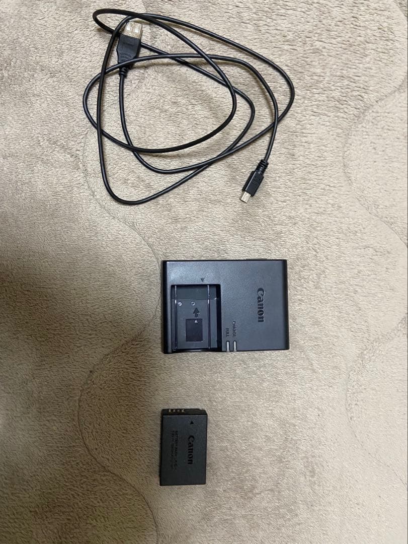 【美品】Canon eos kiss x8i ダブル ズームキット