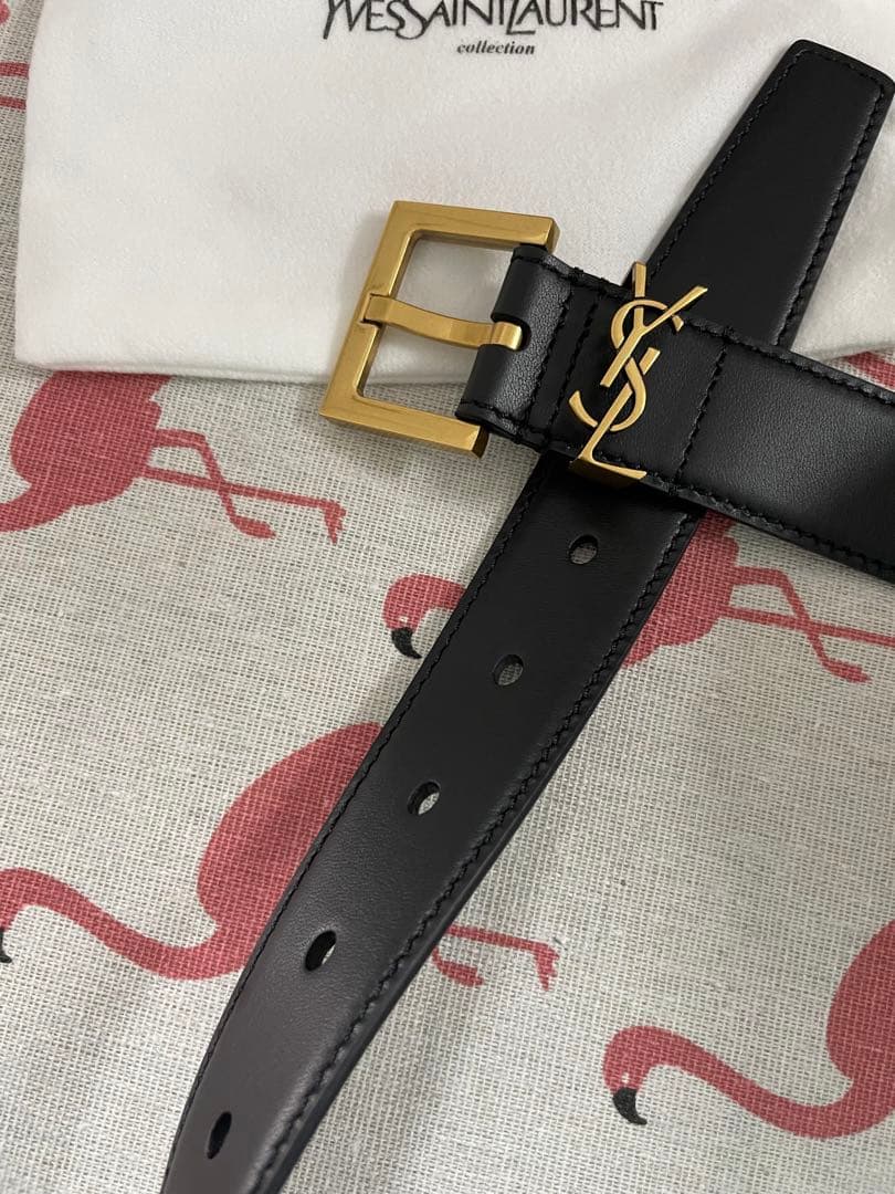 断捨離サンローラン　黒のレザーベルト 90*3cm