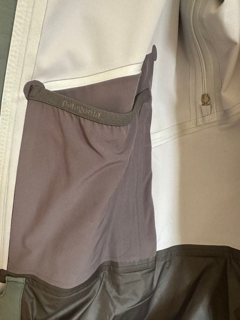 パタゴニア ウィメンズ・スノードリフター・ジャケット スノーボード、スキー