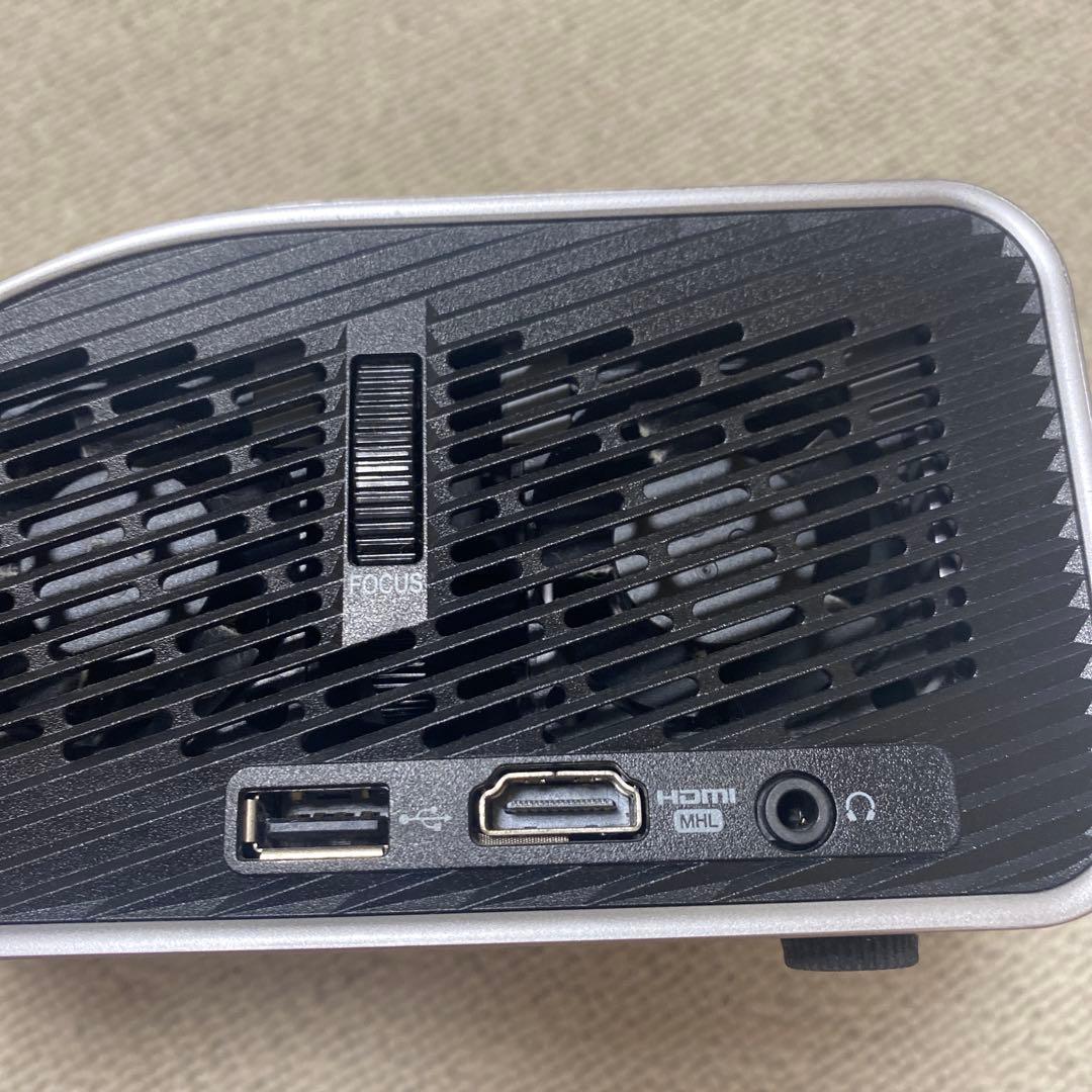 LG CineBeam プロジェクター本体