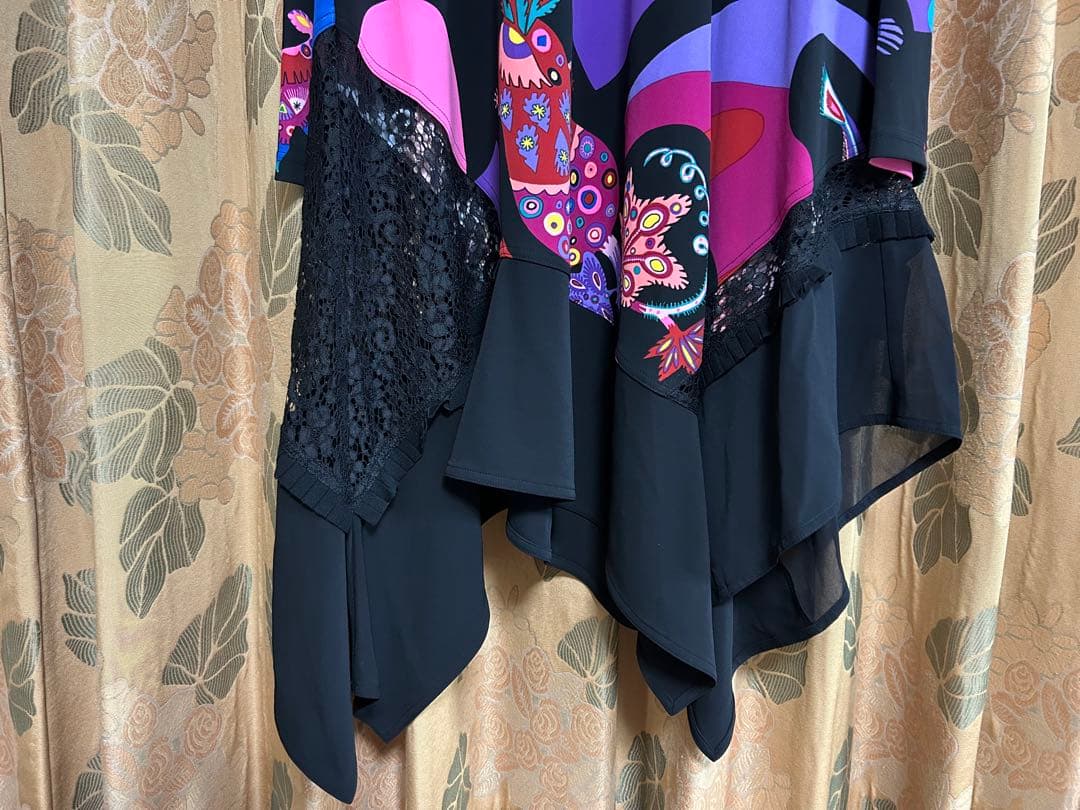 【新品タグ付❣️】TOKUKOプルミエヴォル＊動物柄＊長袖ワンピース(チュニック)