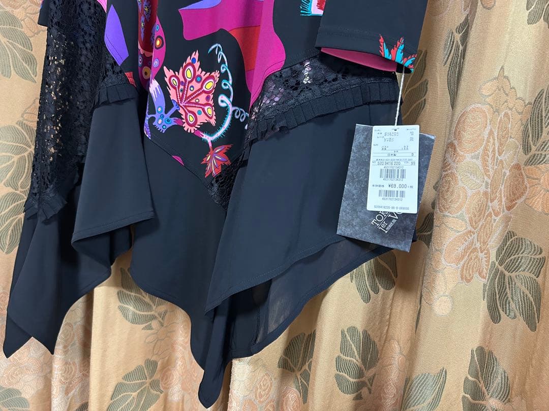 【新品タグ付❣️】TOKUKOプルミエヴォル＊動物柄＊長袖ワンピース(チュニック)