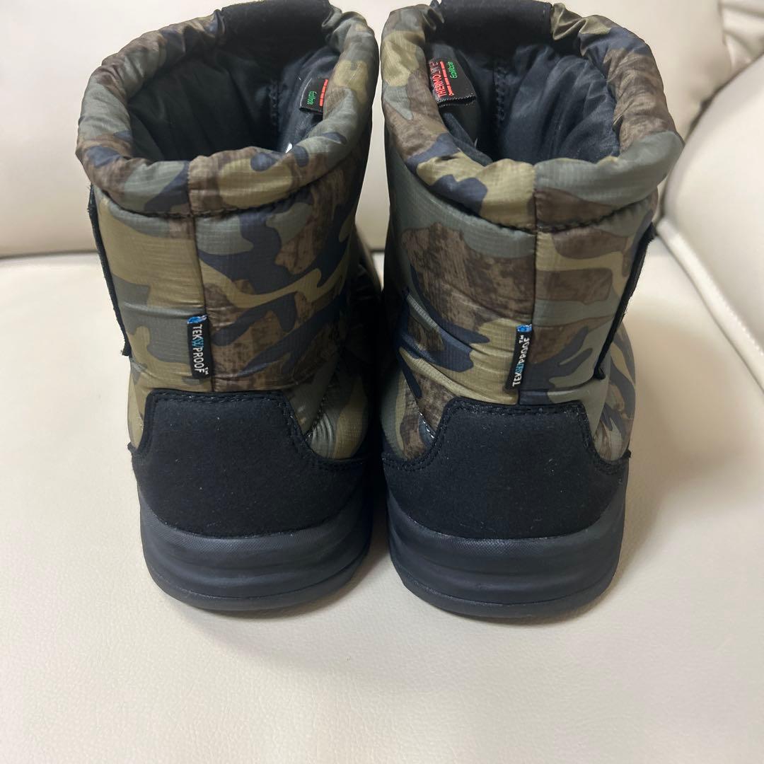 THE NORTH FACE カモフラージュ スノーブーツ