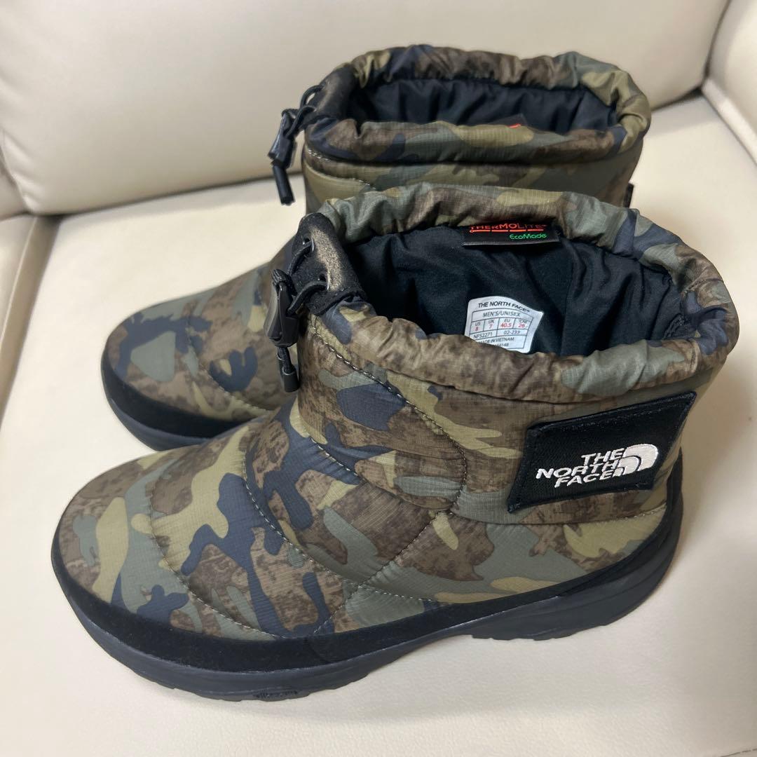 THE NORTH FACE カモフラージュ スノーブーツ