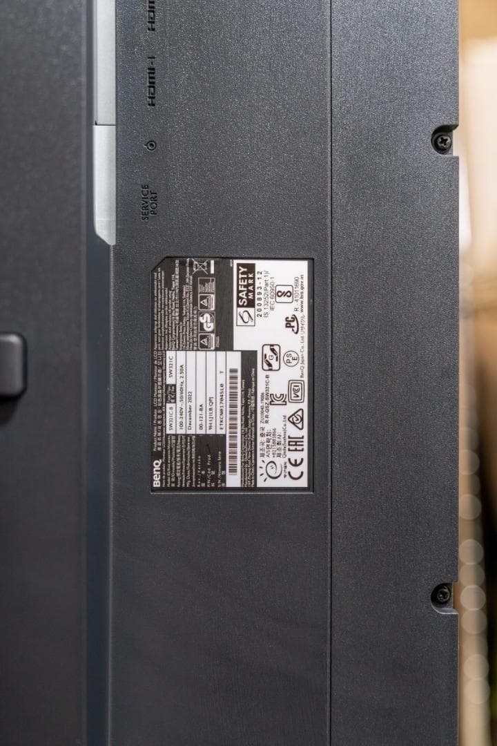 【中古・美品】BenQ SW321C 31.5インチ 4K カラーマネジメント