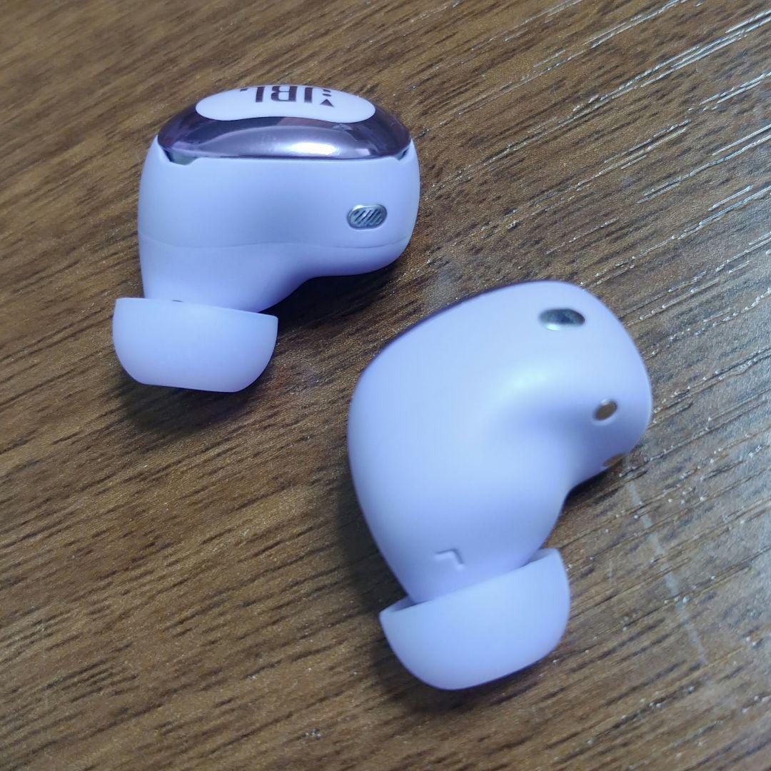 美品 JBL LIVE BUDS 3 パープル ディスプレイ搭載