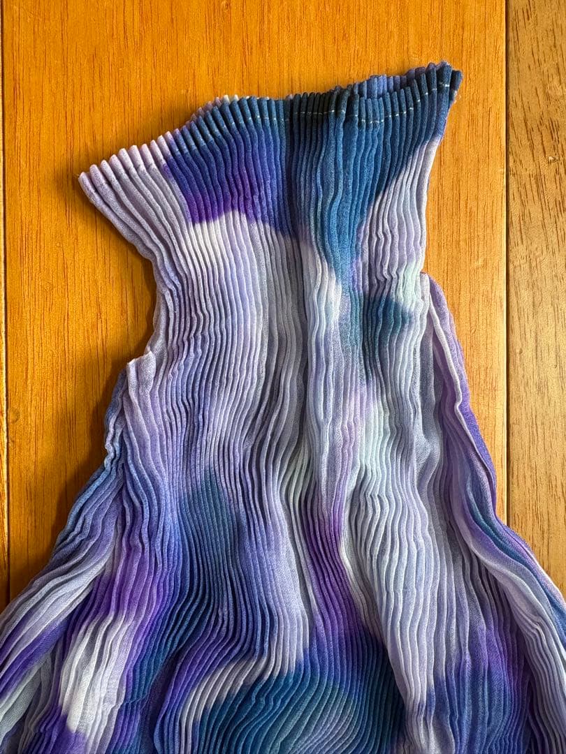 ISSEI MIYAKE シフォンツイスト カットソー