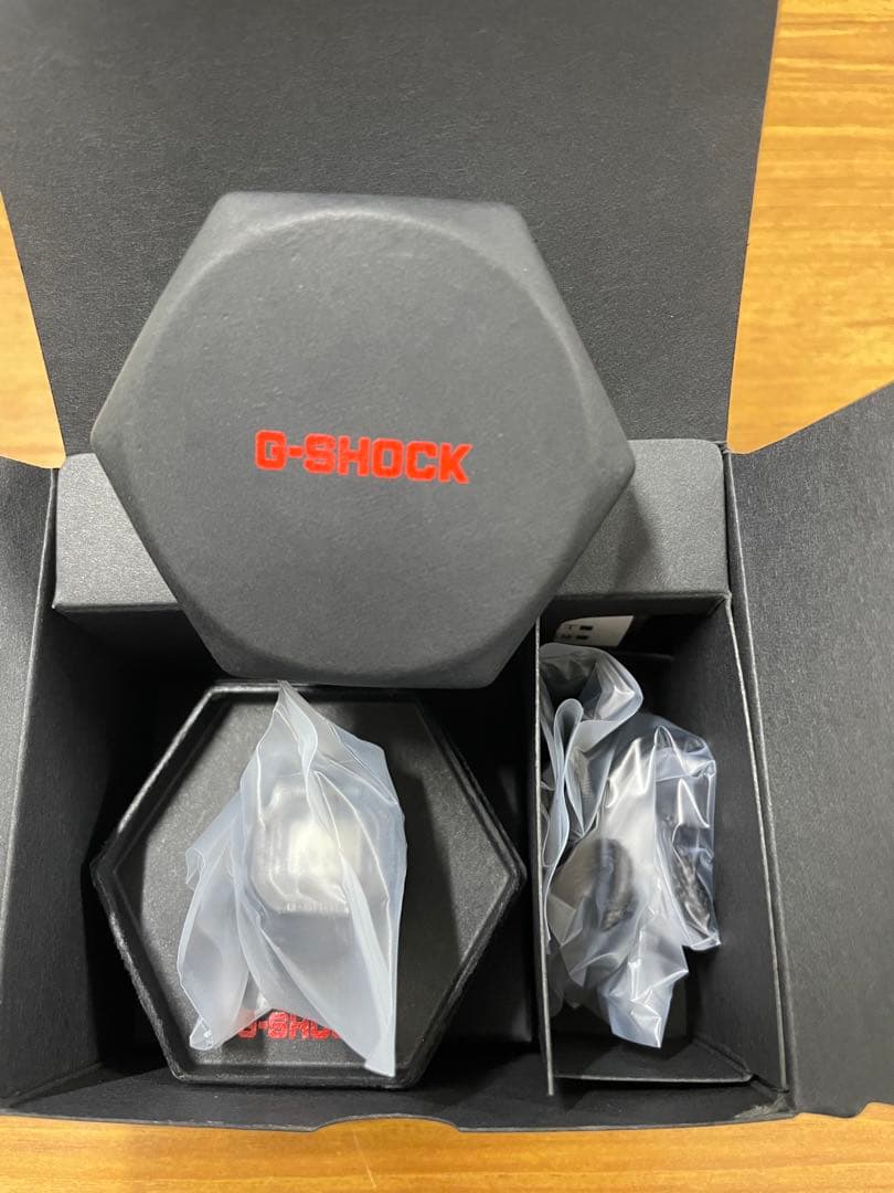 時計 CASIO G-SHOCK Nano DWN-5600-1JR BLACK