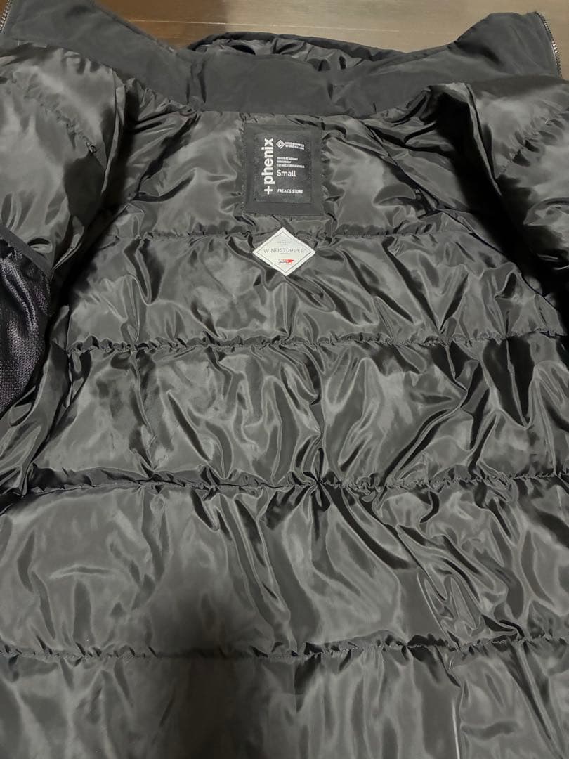 +phenix SP/GORETEX WINDSTOPPER DOWN 黒 S