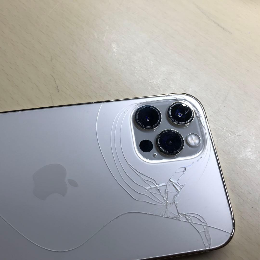 iPhone12pro ゴールド　SIMフリー　背面割れ有　256GB