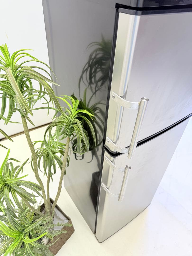 アズマ 冷蔵庫 136L スタイリッシュ ステンレス扉 2018年製