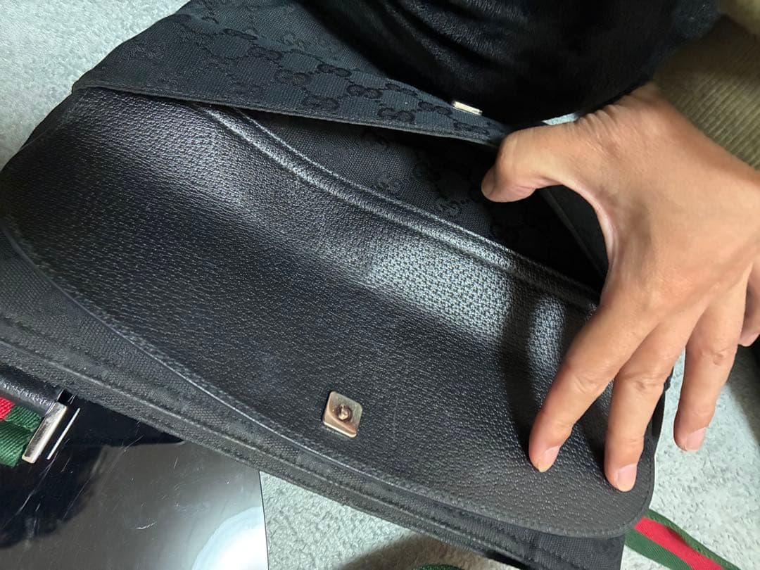 GUCCIグッチGGキャンバスBK ショルダーバッグ斜めがけ 保存袋付