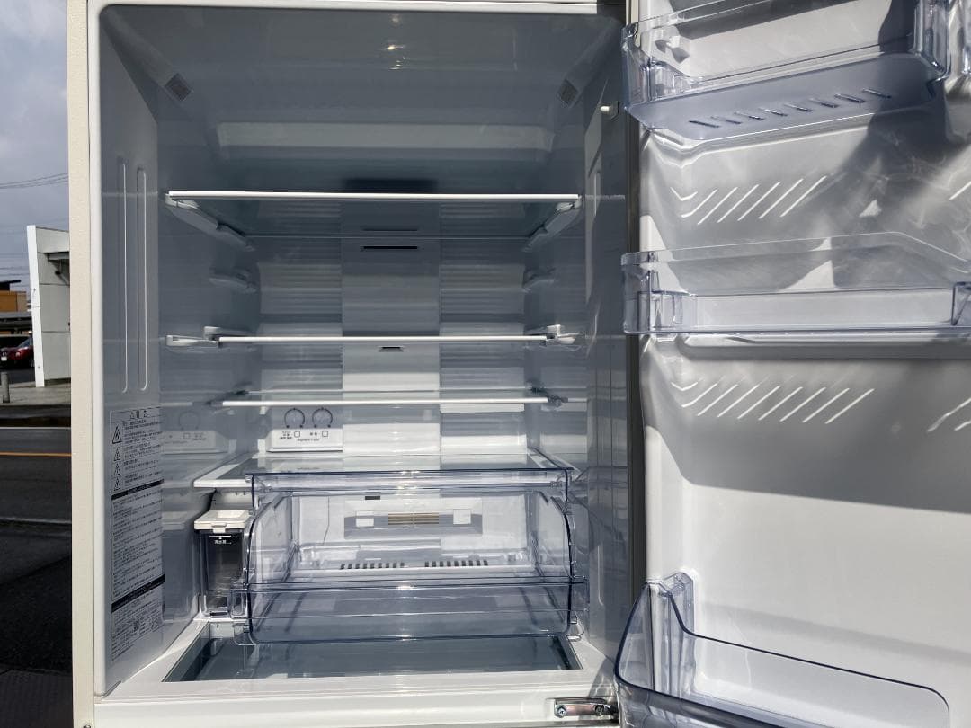 愛知岐阜/送料無料★美品★アクア 368L冷蔵庫 AQR-VZ37K　21年製