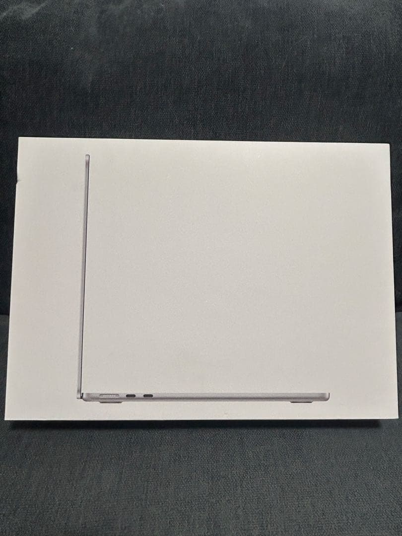 MacBook Air M3 2024 13インチ apple 本体