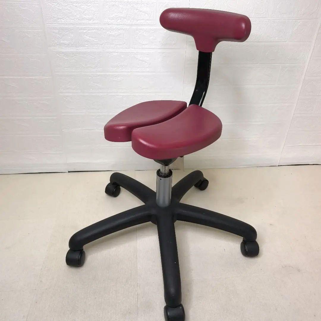 Ayur Chair(アーユルチェアー)オクトパス レッド