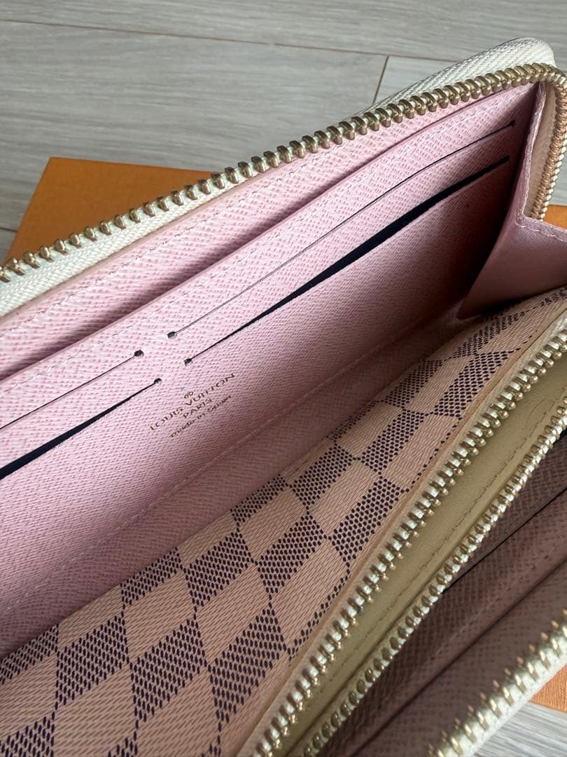 Louis Vuitton ダミエ・アズール 長財布　ジッピーウォレット