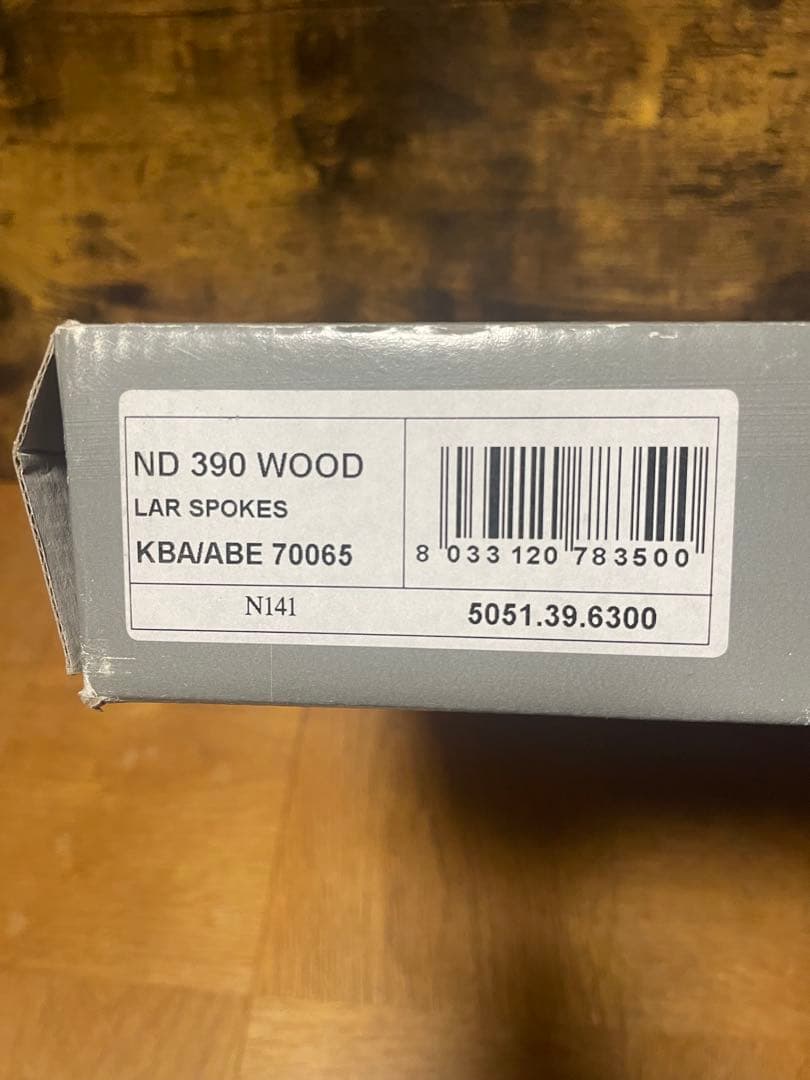 【大径 希少 正規品】φ39 ナルディクラシック　ウッドステアリング