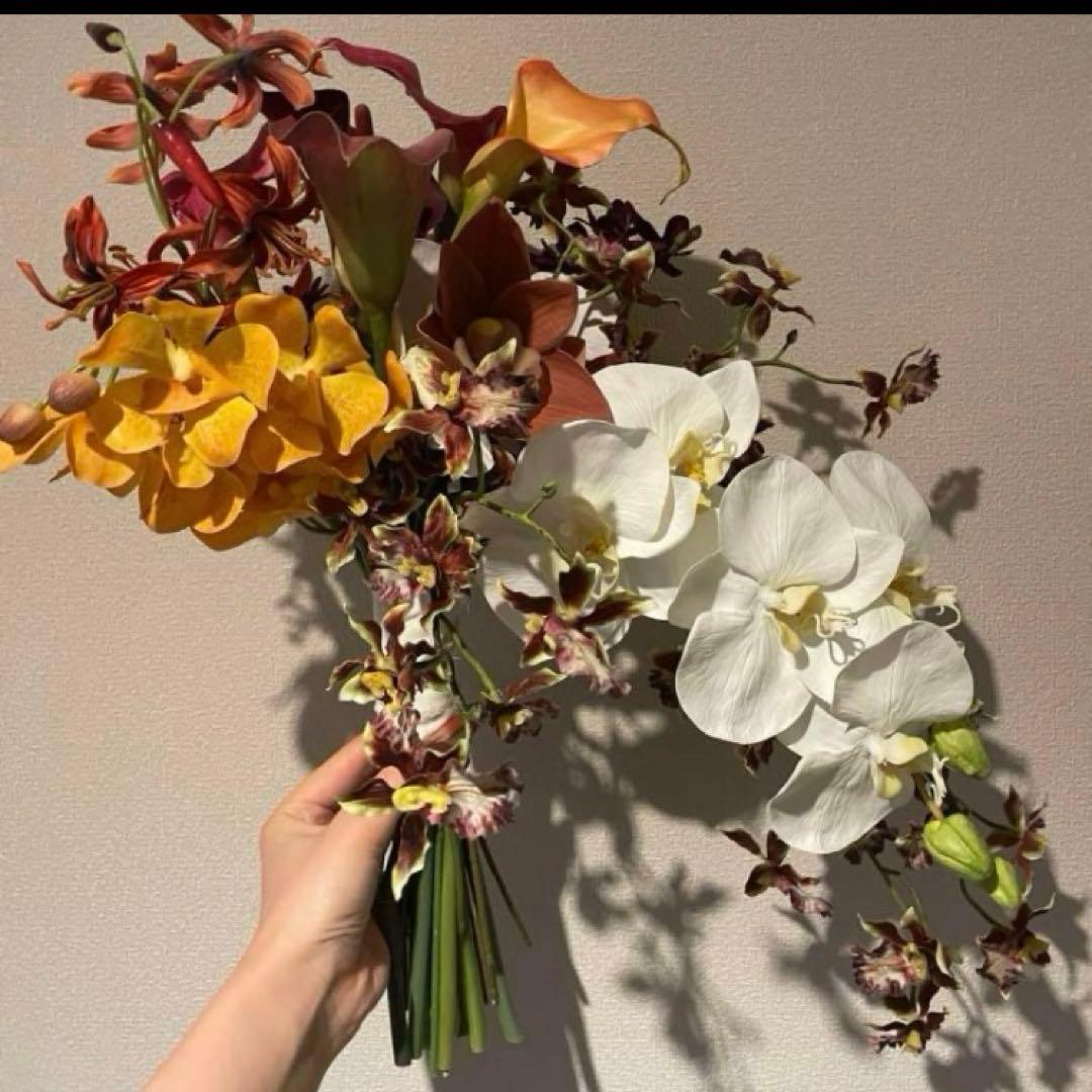 ウエディングブーケ　アーティフィシャルフラワー