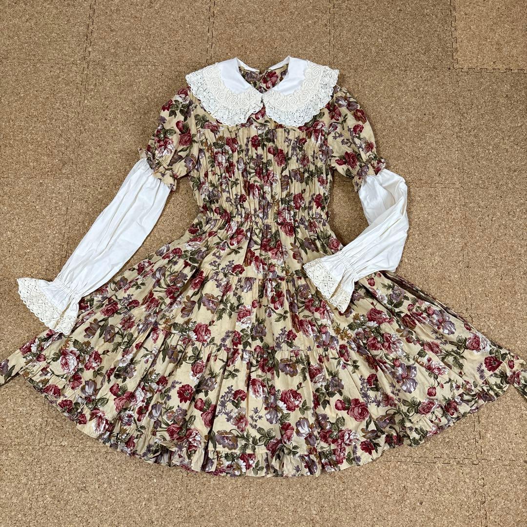 イノセントワールド　ワンピース　襟袖取り外し可