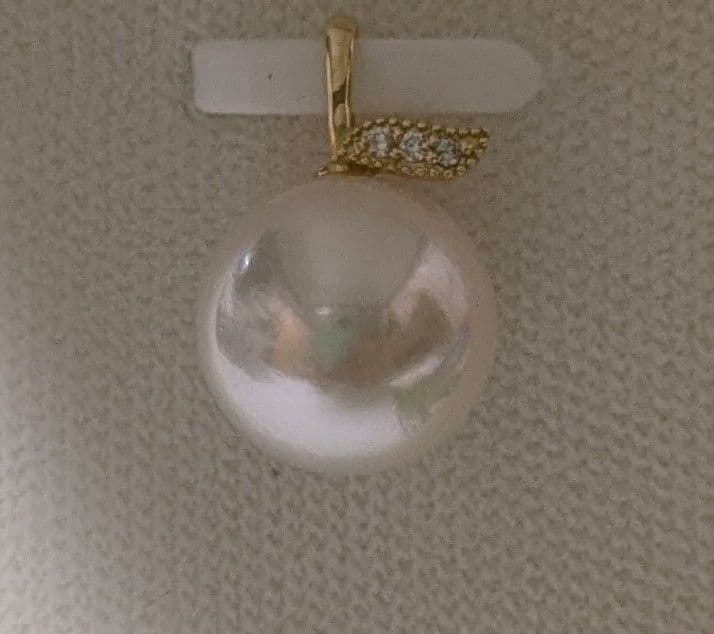 あこや真珠10.5mm K18 ダイヤモンド0.01ct ペンダントトップ　稀少