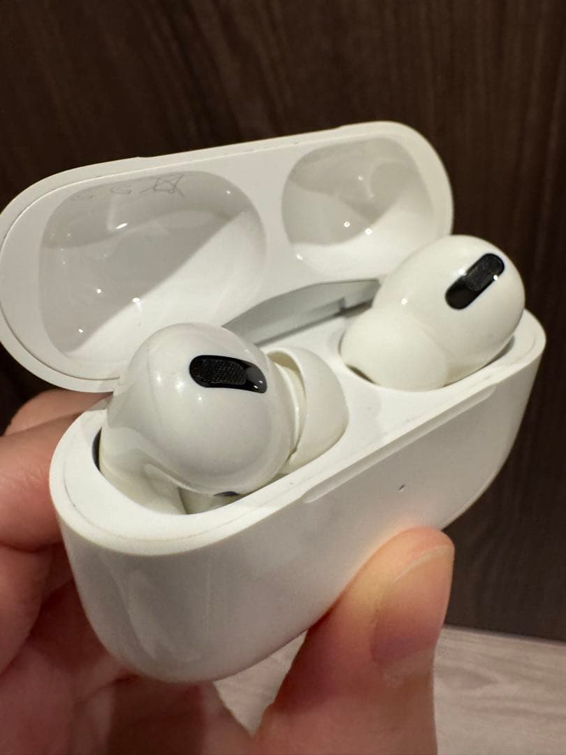 AirPods Pro 第1世代　本体　美品　最終値下げ
