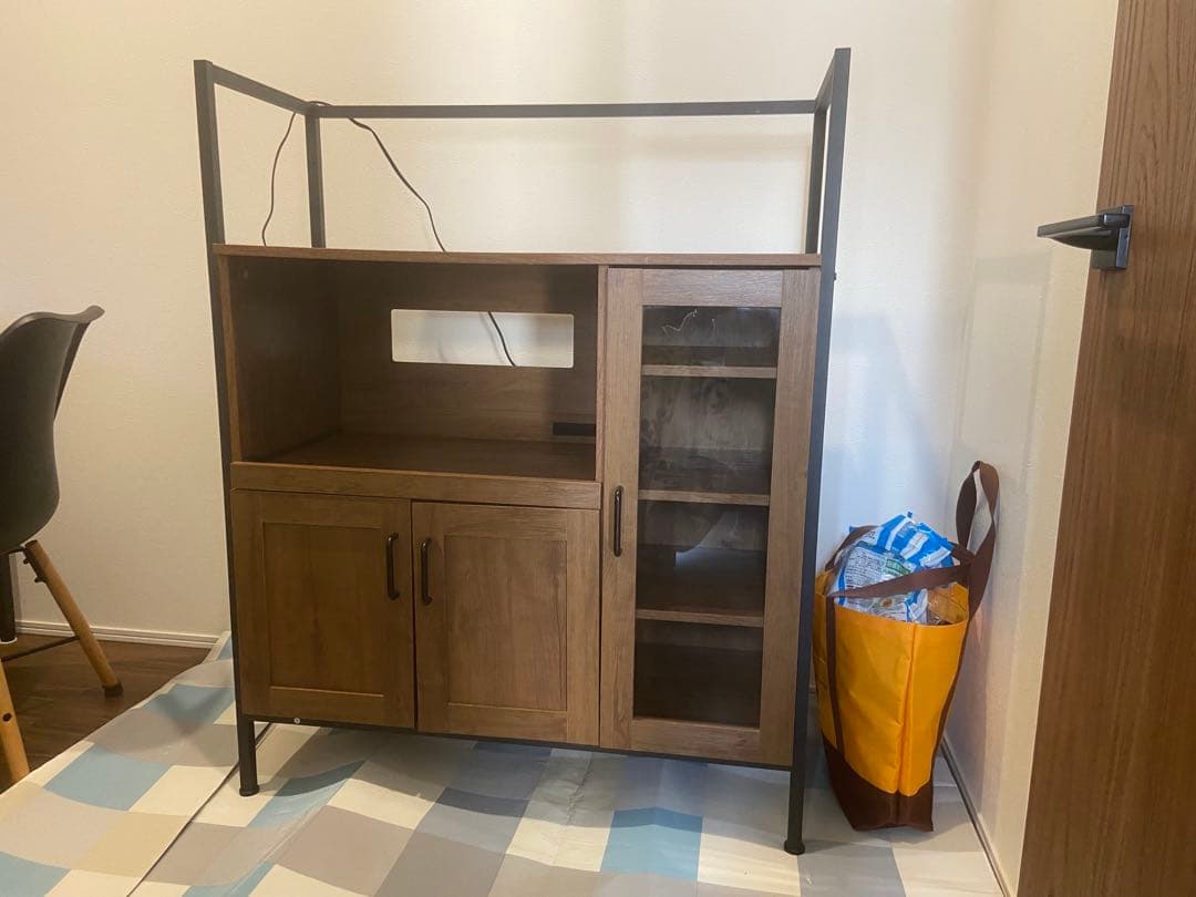 木製キッチンカウンター 収納付き　カップボード