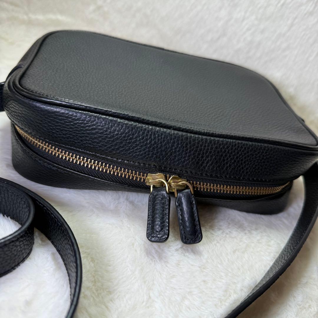 美品　ARTICLE & GOODS クロスボディ　カメラ　ショルダーバッグ