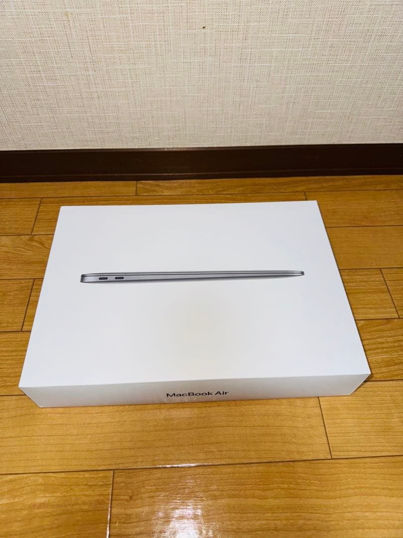 【美品】 MacBook Air 13.3 MGN63J/A スペースグレイ