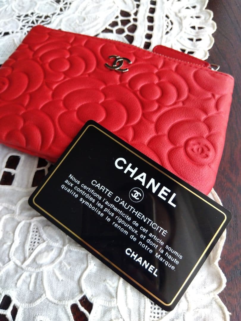 シャネル カメリア ミニポーチ