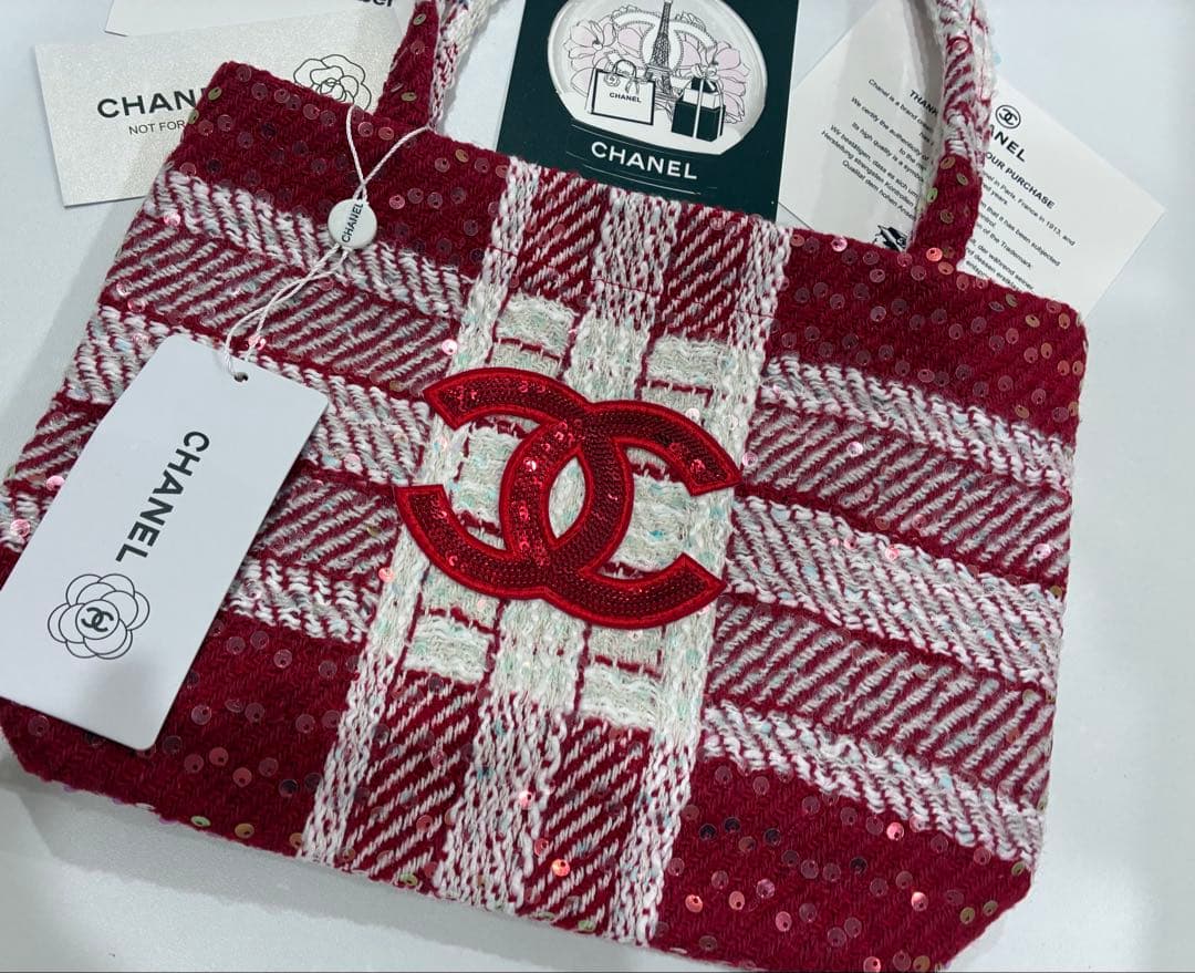 CHANEL トートバッグ スパンコール　シャネルノベルティ　バッグ　2点