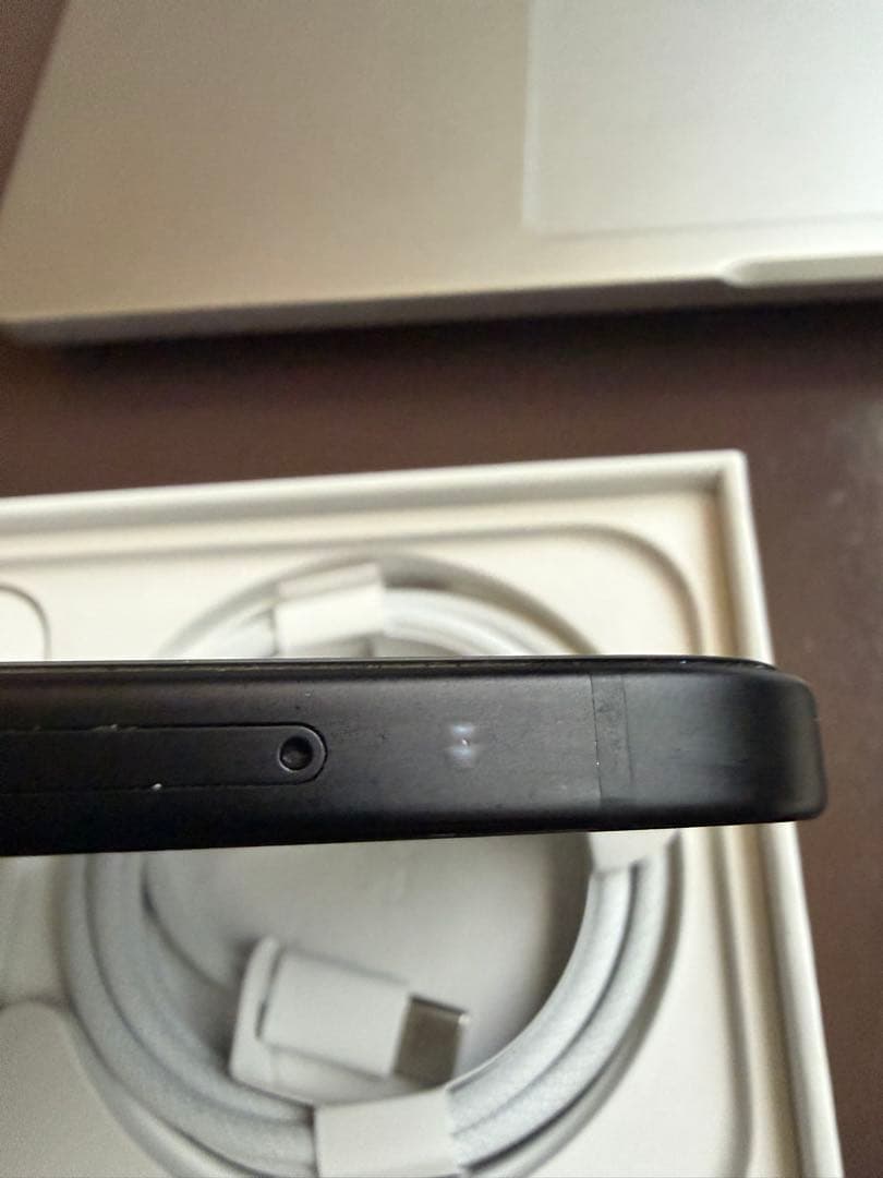 iPhone15 128GB 黒 SIMロックフリー Apple store購入