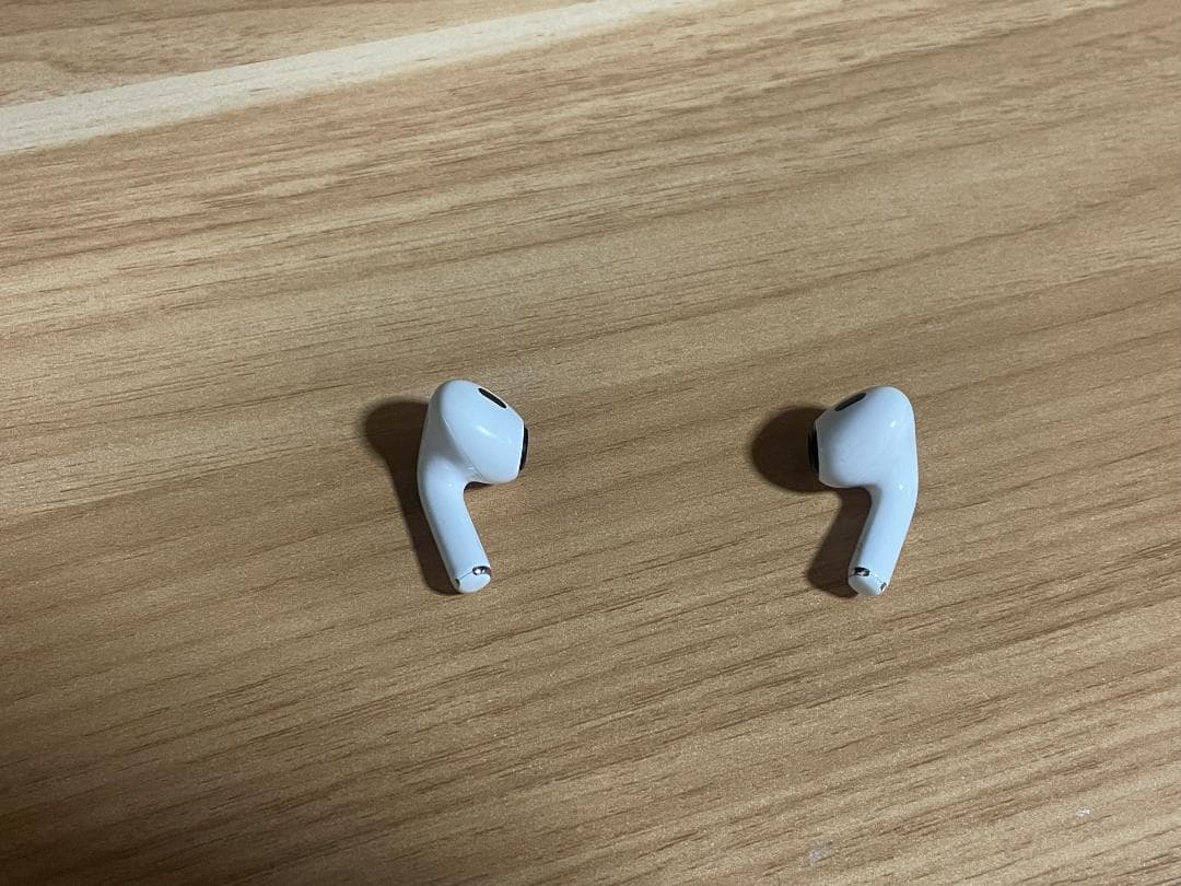 MagSafe充電ケース(USB-C)付き AirPods Pro 2 +おまけ