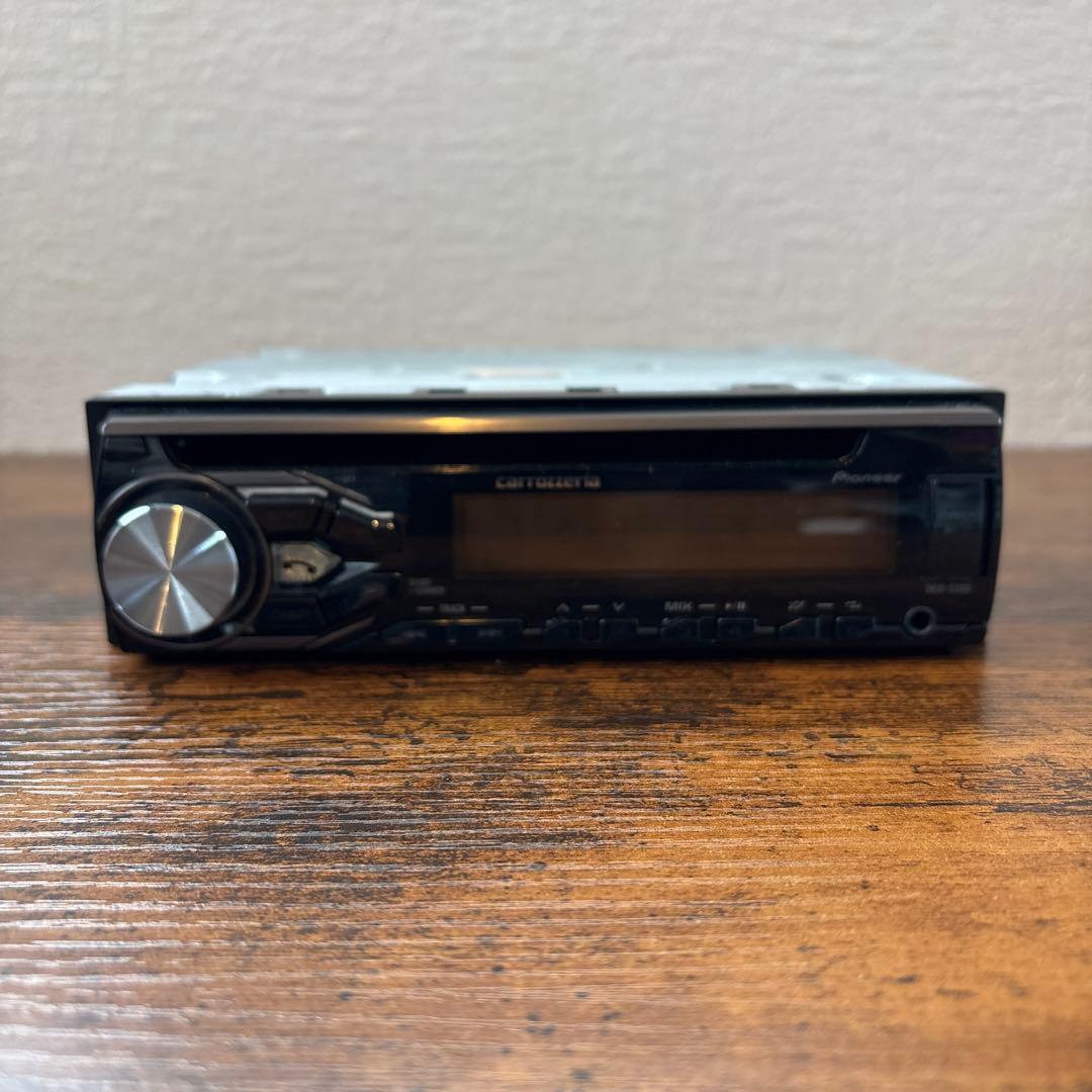 carrozzera Pioneer DEH-5200 カーオーディオ