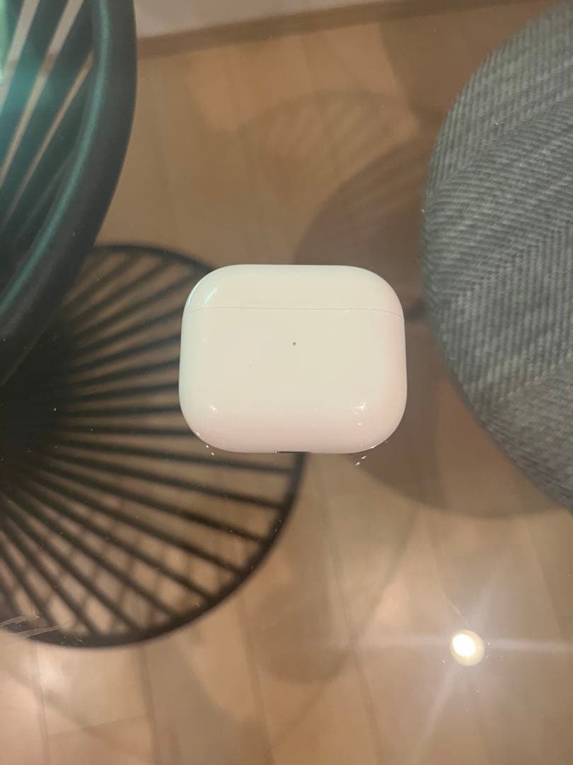 AirPods 充電ケース付き第3世代