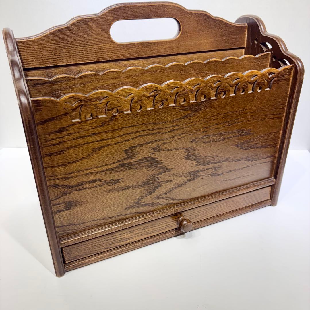 希少！パリの雑貨屋 マガジンラック レース模様 レトロ アンティーク