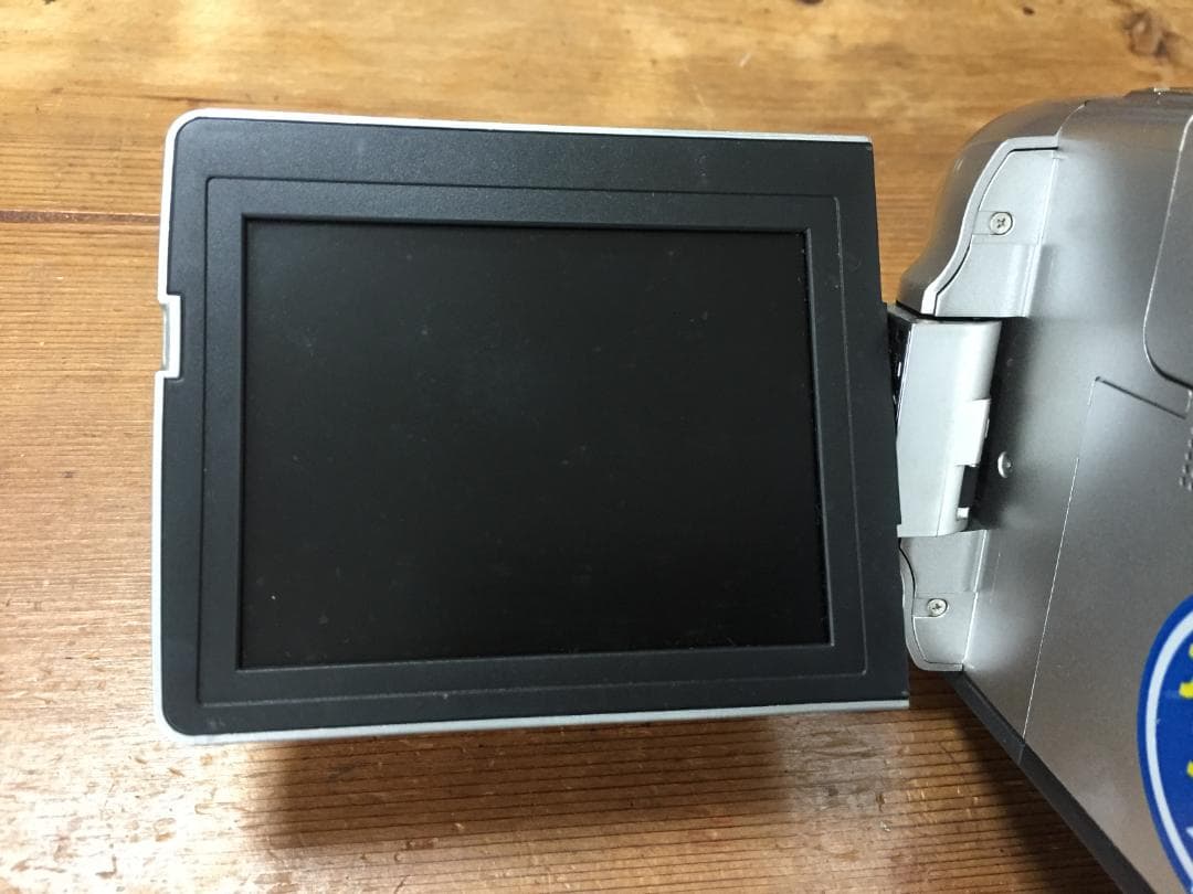 良品 撮影再生ダビングOK　Panasonic　NV-DS5　付属品あり　大画面