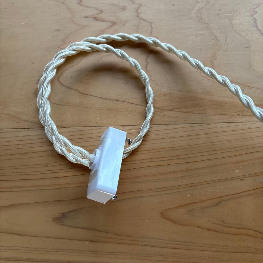 角田淳さん　ビーズランプ