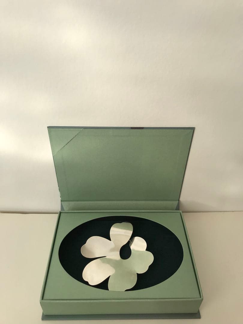 #73 お得！フィンランド発　カレワラジュエリー　ウニッコブローチ シルバー