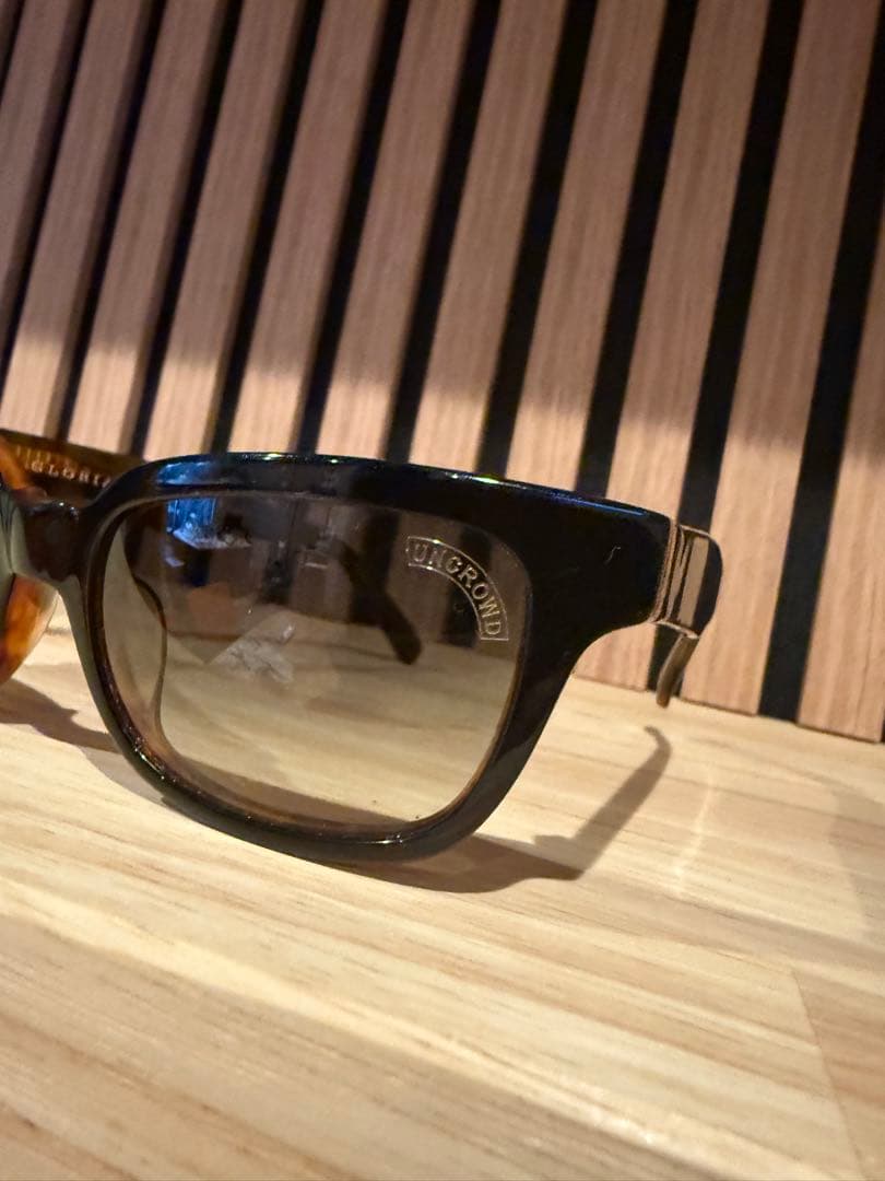 UNCROWD×SWALLOWTAILコラボ GLORIA