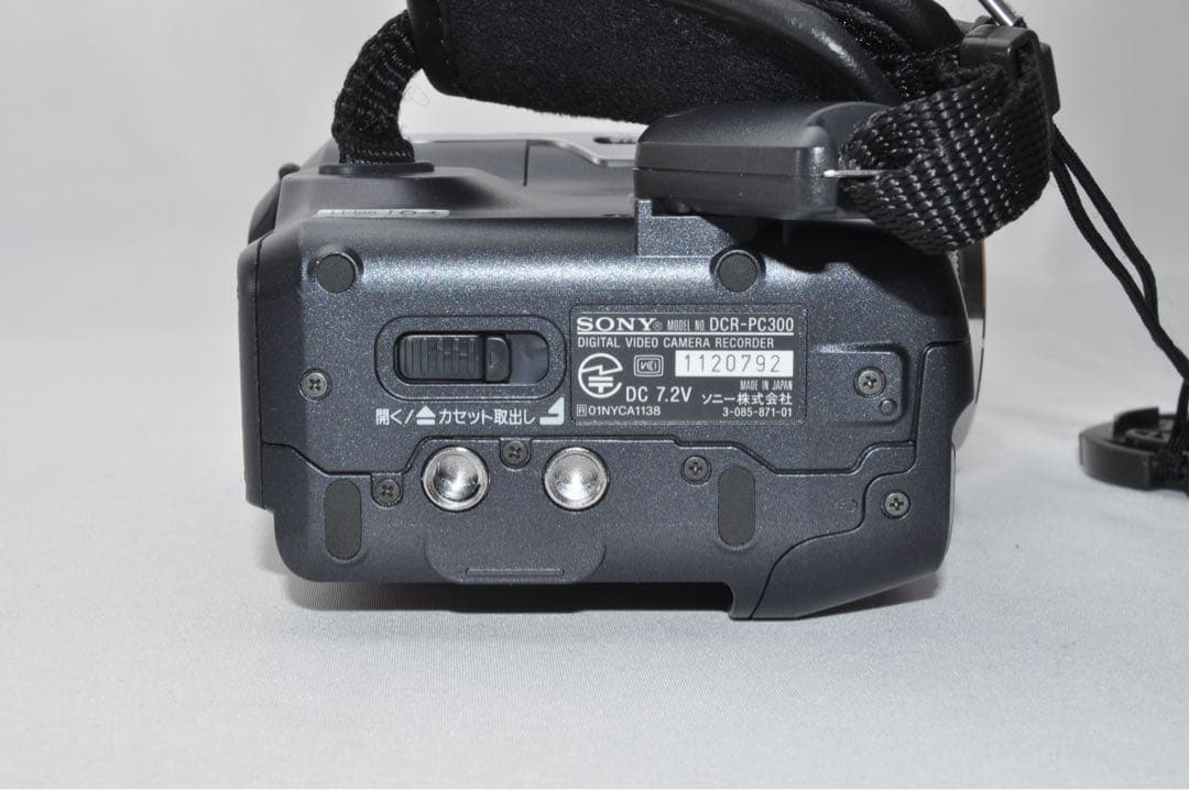 ☆美品☆ SONY ソニー DCR-PC300 ビデオ カメラ