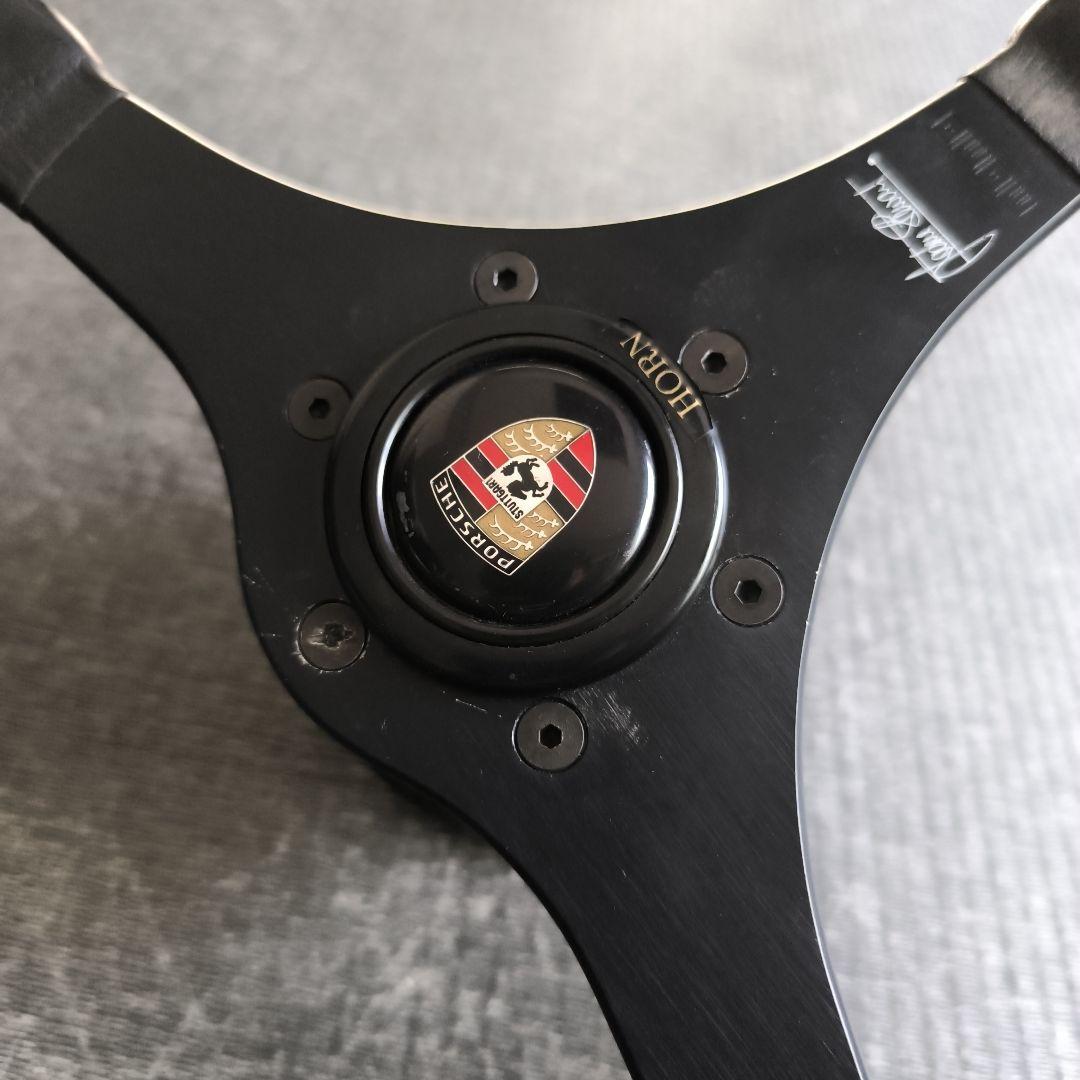 レア品　ポルシェ911ナロー　MOMO　ポルシェ ステアリングホイール レザー製