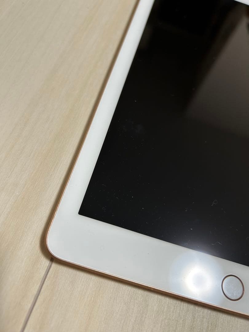 Apple iPad (第6世代) A1954 32G