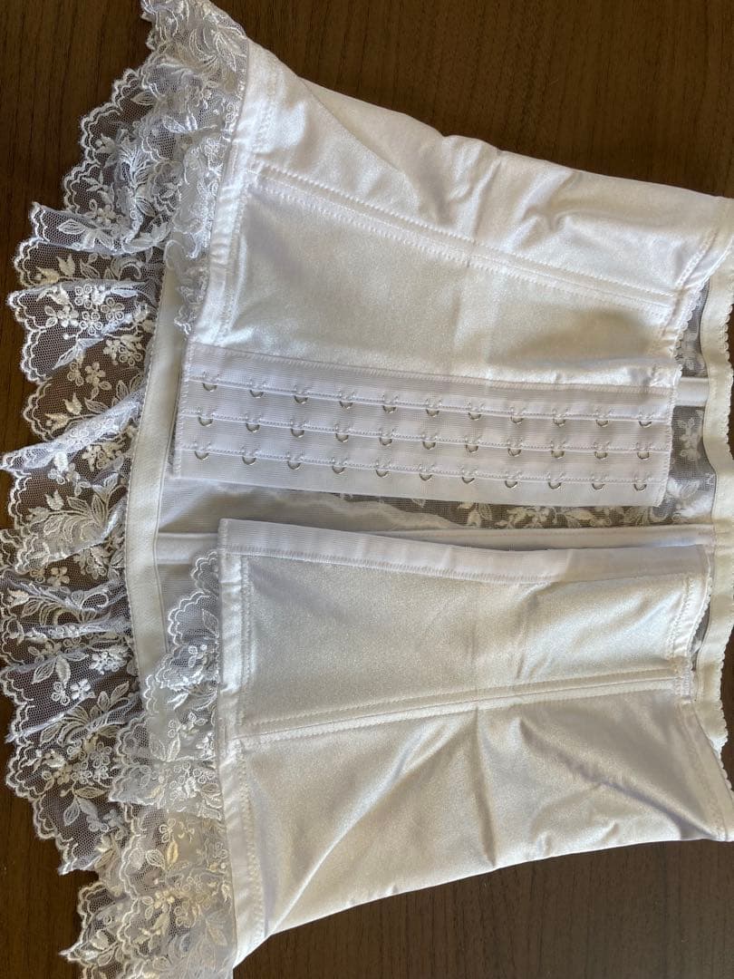 セモア ブライダルインナー E70,70,M