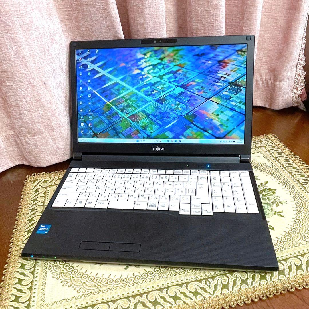 極美品⭐︎SSD⭐︎第11世代CPU⭐︎フルHD⭐︎ノートパソコン⭐︎オフィス付き