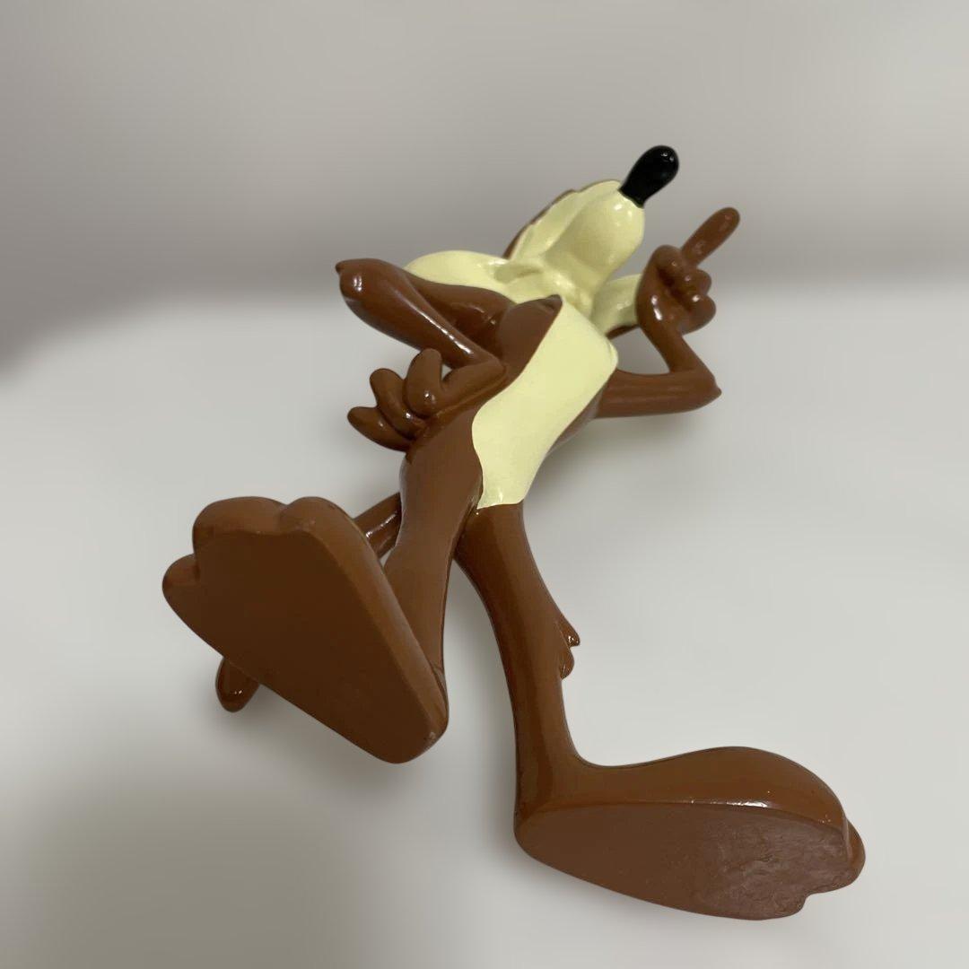 ワイリー・コヨーテ フィギュア